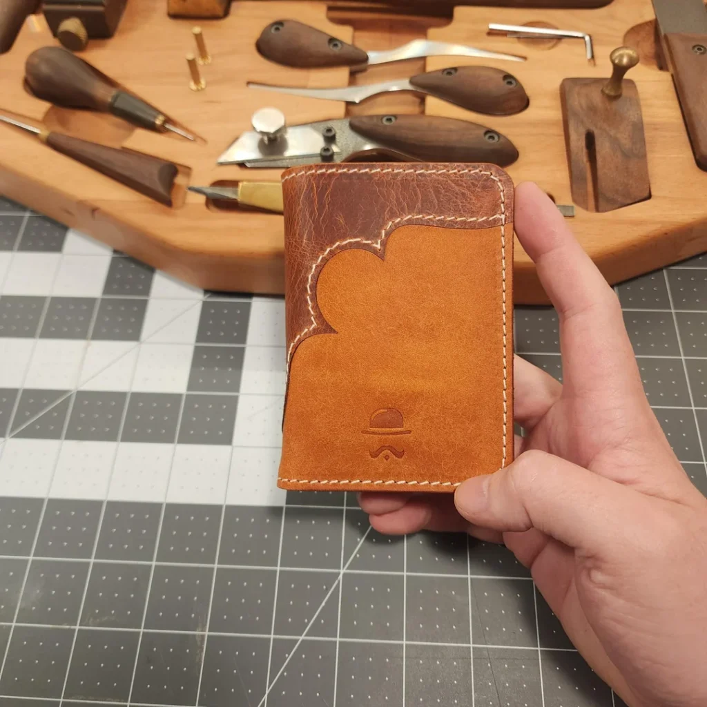 experimented-with-a-western-bifold-wallet-v0-ybe2amri3n9e1
